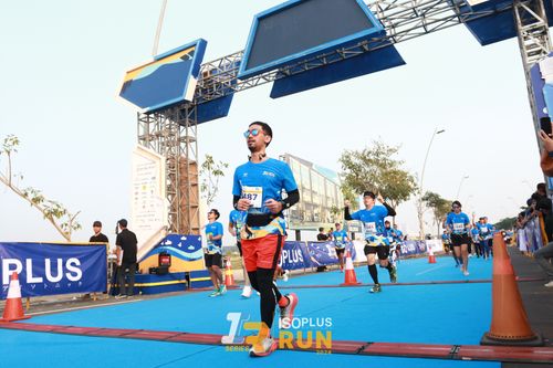 Race photo from ISOPlus Run 2024 Jakarta