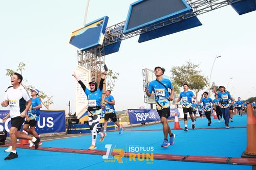 Race photo from ISOPlus Run 2024 Jakarta