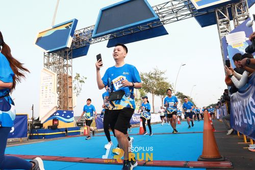 Race photo from ISOPlus Run 2024 Jakarta