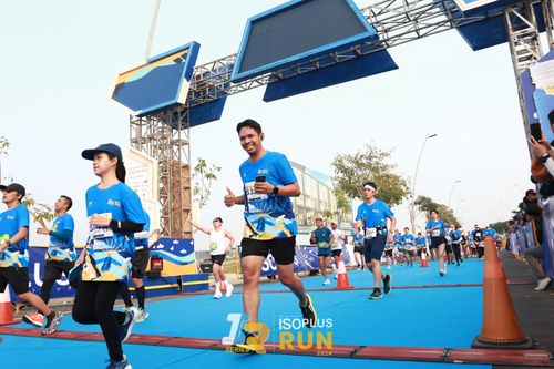 Race photo from ISOPlus Run 2024 Jakarta