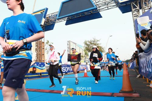 Race photo from ISOPlus Run 2024 Jakarta