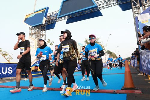 Race photo from ISOPlus Run 2024 Jakarta