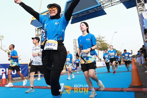 Race photo from ISOPlus Run 2024 Jakarta