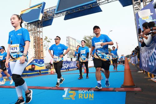 Race photo from ISOPlus Run 2024 Jakarta