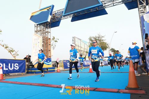 Race photo from ISOPlus Run 2024 Jakarta