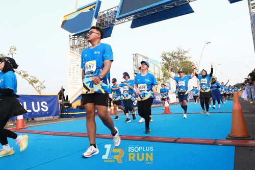 Race photo from ISOPlus Run 2024 Jakarta