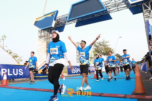 Race photo from ISOPlus Run 2024 Jakarta