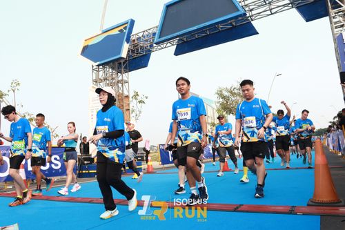 Race photo from ISOPlus Run 2024 Jakarta