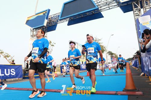 Race photo from ISOPlus Run 2024 Jakarta
