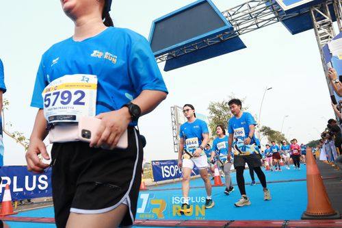 Race photo from ISOPlus Run 2024 Jakarta
