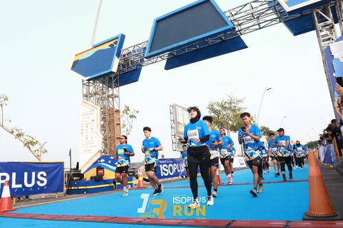Race photo from ISOPlus Run 2024 Jakarta