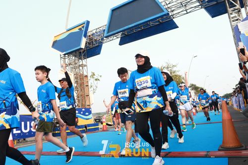 Race photo from ISOPlus Run 2024 Jakarta