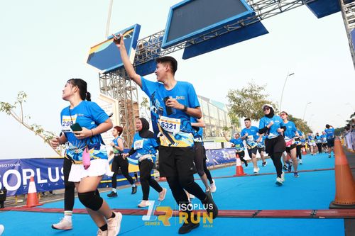 Race photo from ISOPlus Run 2024 Jakarta
