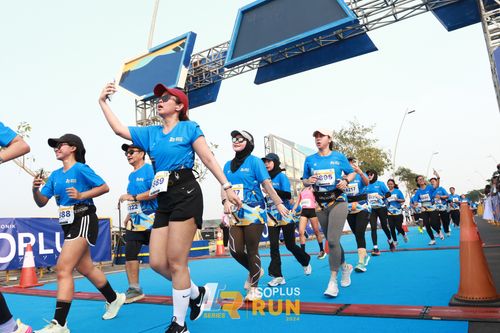Race photo from ISOPlus Run 2024 Jakarta