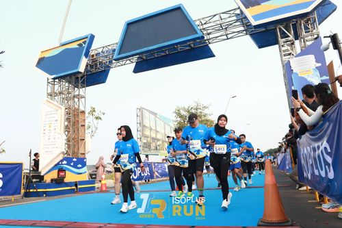 Race photo from ISOPlus Run 2024 Jakarta
