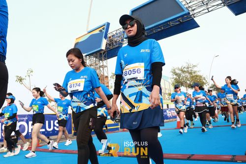 Race photo from ISOPlus Run 2024 Jakarta