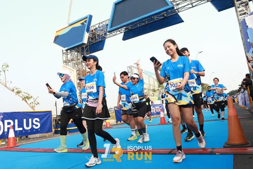 Race photo from ISOPlus Run 2024 Jakarta