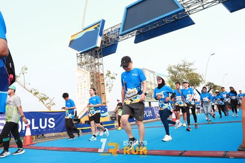 Race photo from ISOPlus Run 2024 Jakarta