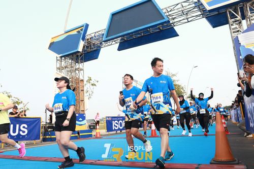 Race photo from ISOPlus Run 2024 Jakarta