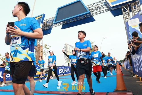 Race photo from ISOPlus Run 2024 Jakarta