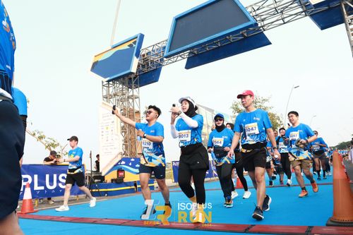 Race photo from ISOPlus Run 2024 Jakarta