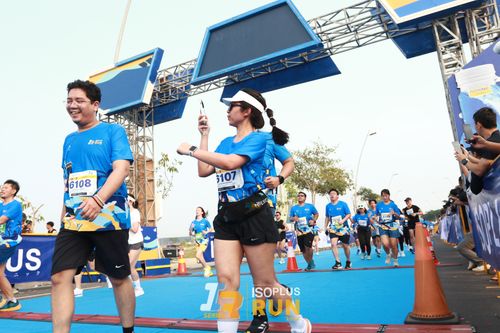 Race photo from ISOPlus Run 2024 Jakarta