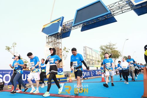 Race photo from ISOPlus Run 2024 Jakarta