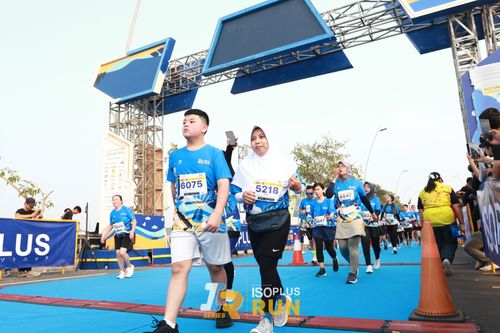 Race photo from ISOPlus Run 2024 Jakarta
