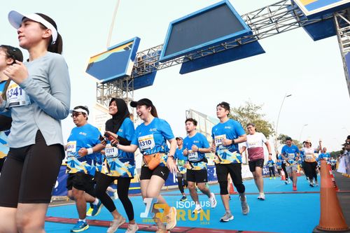 Race photo from ISOPlus Run 2024 Jakarta