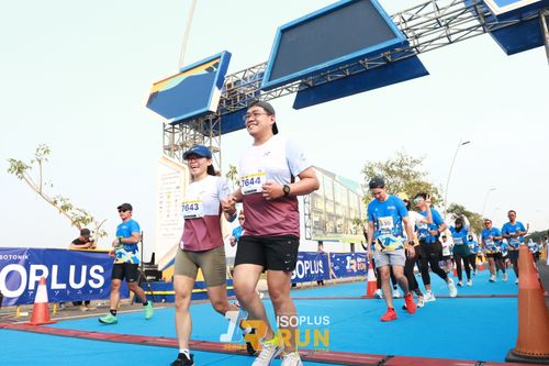 Race photo from ISOPlus Run 2024 Jakarta
