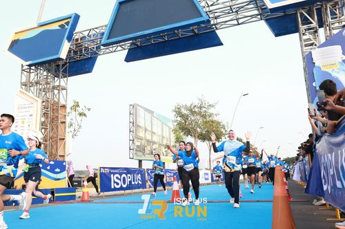 Race photo from ISOPlus Run 2024 Jakarta