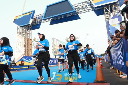 Race photo from ISOPlus Run 2024 Jakarta