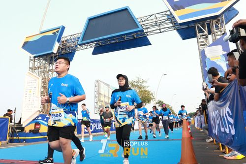 Race photo from ISOPlus Run 2024 Jakarta