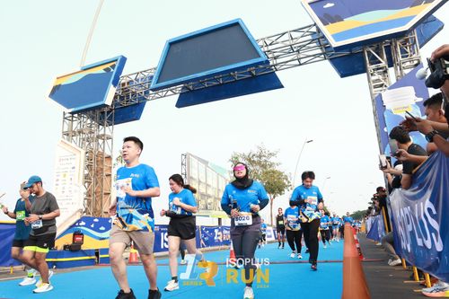 Race photo from ISOPlus Run 2024 Jakarta