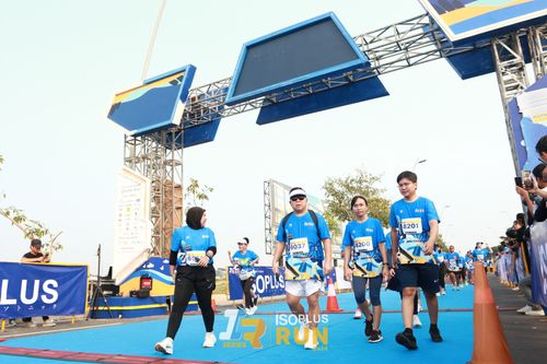 Race photo from ISOPlus Run 2024 Jakarta