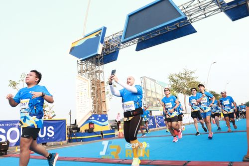 Race photo from ISOPlus Run 2024 Jakarta