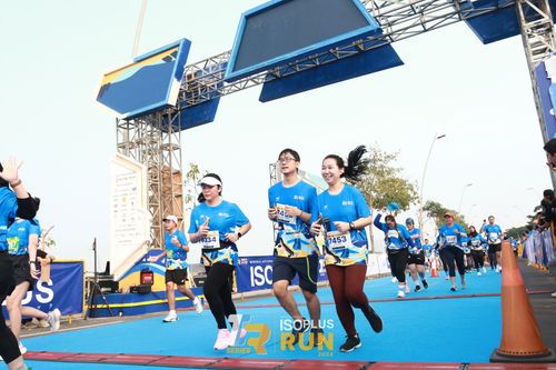 Race photo from ISOPlus Run 2024 Jakarta