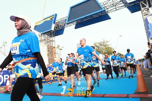 Race photo from ISOPlus Run 2024 Jakarta