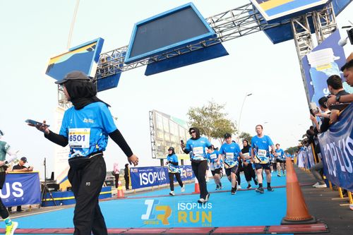Race photo from ISOPlus Run 2024 Jakarta