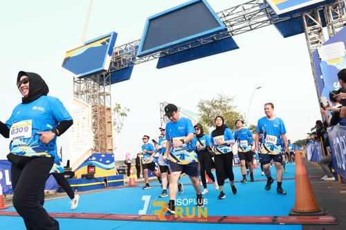 Race photo from ISOPlus Run 2024 Jakarta