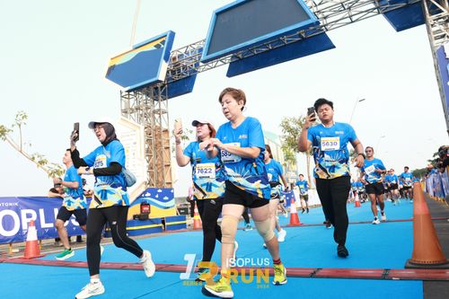Race photo from ISOPlus Run 2024 Jakarta