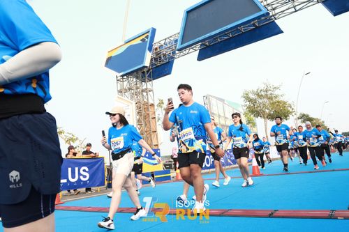 Race photo from ISOPlus Run 2024 Jakarta