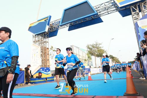 Race photo from ISOPlus Run 2024 Jakarta
