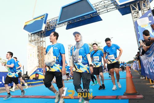 Race photo from ISOPlus Run 2024 Jakarta