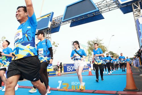 Race photo from ISOPlus Run 2024 Jakarta