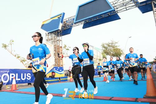 Race photo from ISOPlus Run 2024 Jakarta