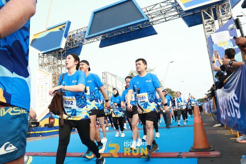 Race photo from ISOPlus Run 2024 Jakarta