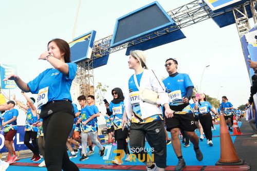 Race photo from ISOPlus Run 2024 Jakarta