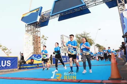 Race photo from ISOPlus Run 2024 Jakarta