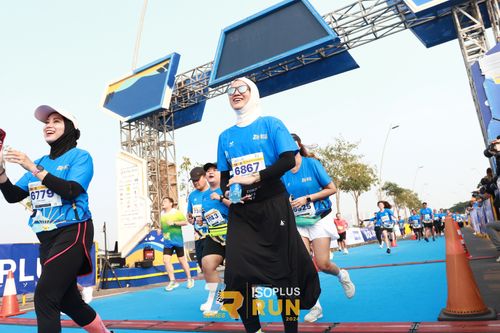 Race photo from ISOPlus Run 2024 Jakarta
